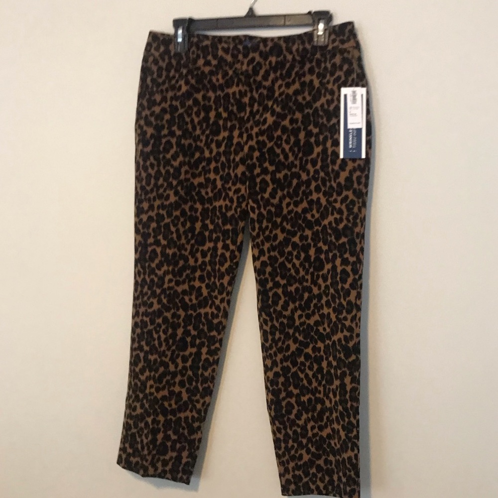 Old Navy Leopard Harper Cropped Pants